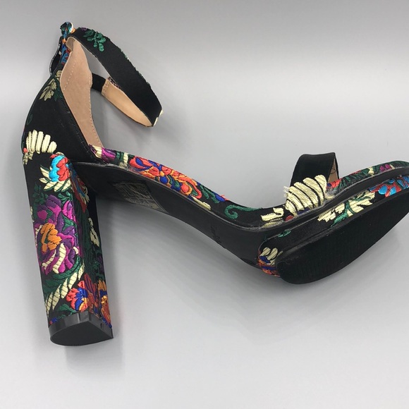 New Black Mult-Color Sandals - Picture 2 of 5